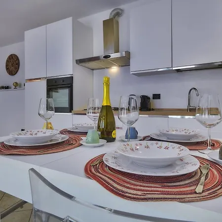 Appartamento La Casa Di Cinzia Central *